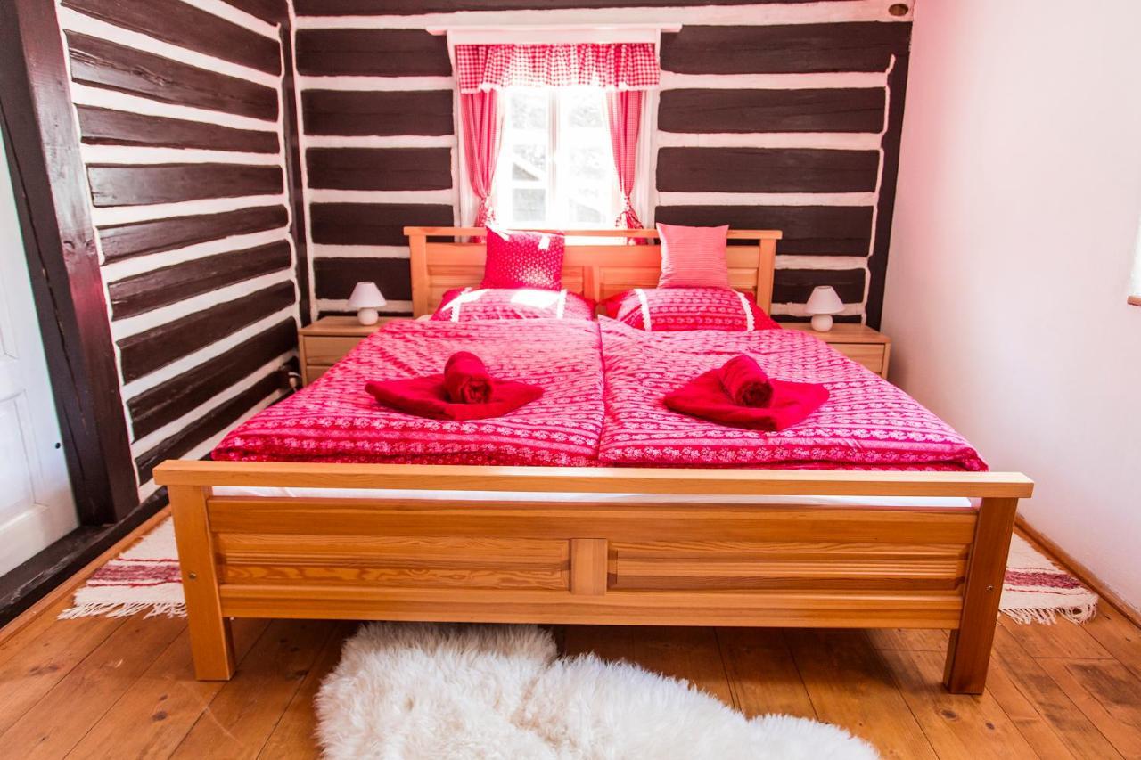 Chalupa Sarka Dolni Dvur Buitenkant foto