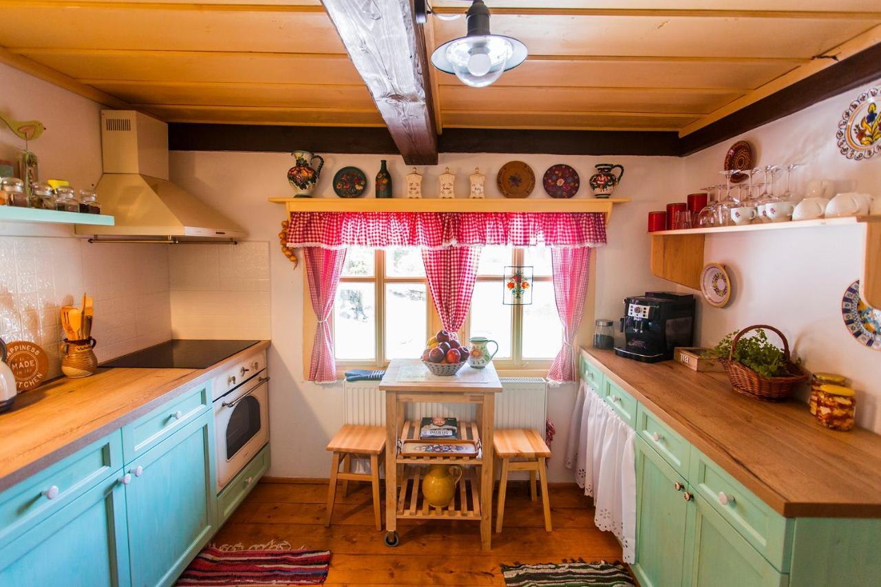 Chalupa Sarka Dolni Dvur Buitenkant foto